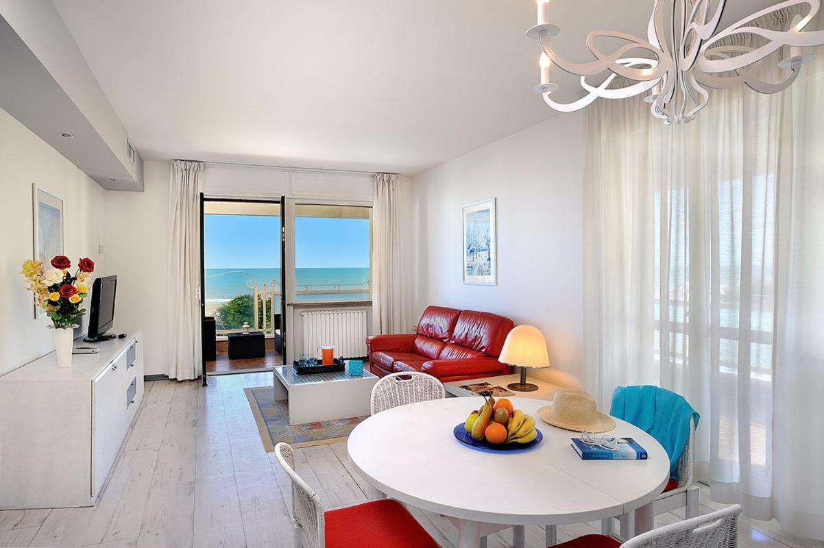 Residence Riccione Beach Apartments Extérieur photo
