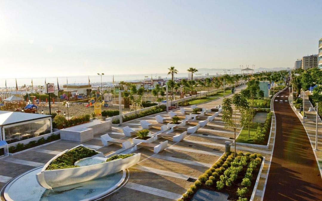 Residence Riccione Beach Apartments Extérieur photo